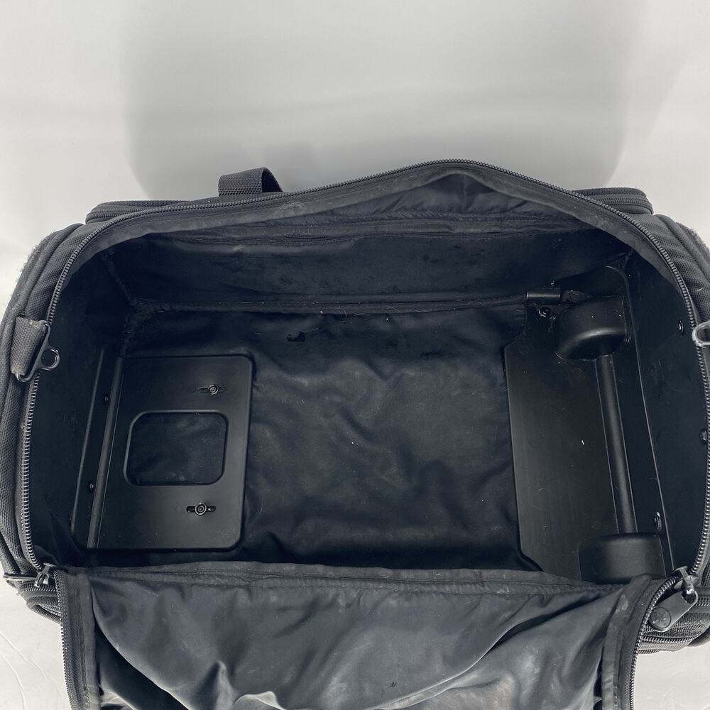 Briggs & Riley Baseline Black 22” Rolling Duffle Bag - Picture 12 of 15